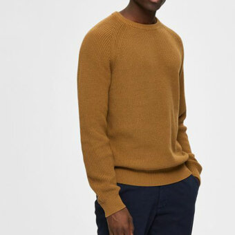 Selected pullover