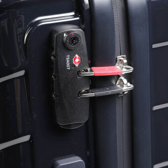 Tommy Hilfiger  - Tommy Hilfiger corporate case