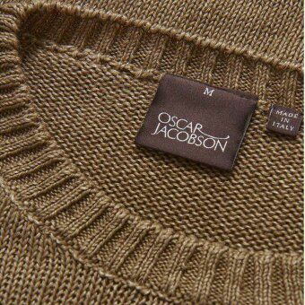 Oscar Jacobson - Oscar Jacobson - Adrian roundneck | Strik Suede beige
