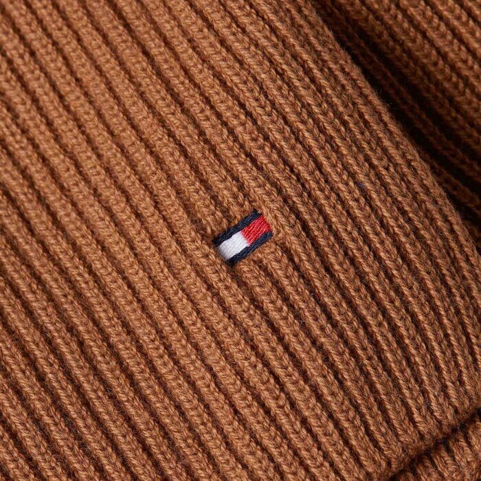 Tommy Hilfiger  - Tommy Hilfiger - TH essential flag scarf | Halstørklæde Desert Khaki