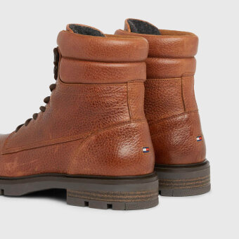 Tommy Hilfiger  - Tommy Hilfiger - TH warm padded leather boot | Støvle Cognac