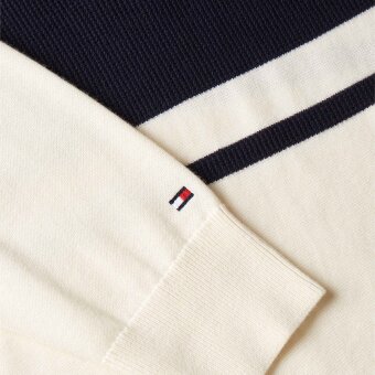 Tommy Hilfiger  - Tommy Hilfiger - Colorblock graphic sweater | Strik Marineblå