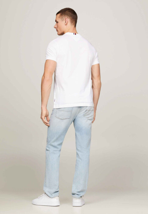 Tommy Hilfiger  - Tommy Hilfiger - Global stripe wreath tee | T-shirt Hvid