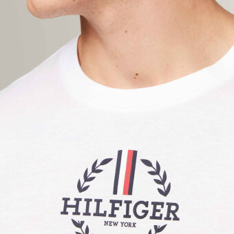 Tommy Hilfiger  - Tommy Hilfiger - Global stripe wreath tee | T-shirt Hvid