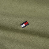 Tommy Hilfiger - Tommy Hilfiger - Essential regular solid tee | T-shirt Battle Green Tommy Hilfiger - Tommy Hilfiger - Essential regular solid tee | T-shirt Battle Green