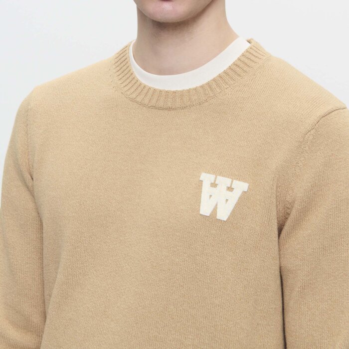 Double A by Wood Wood - Wood Wood - Tay crew neck | Strik Curds