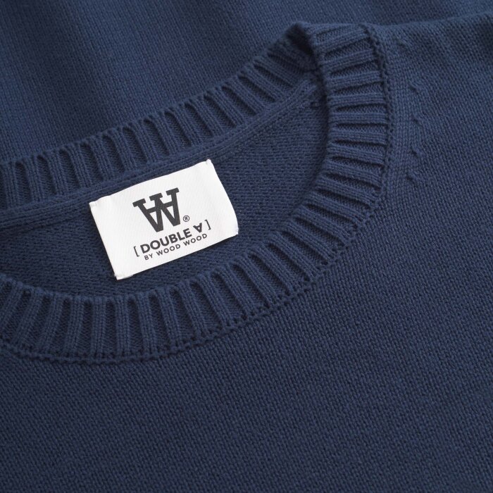 Double A by Wood Wood - Wood Wood - Tay crew neck | Strik Dark Navy