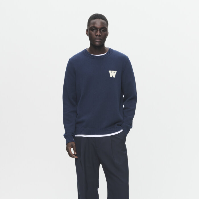 Double A by Wood Wood - Wood Wood - Tay crew neck | Strik Dark Navy