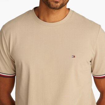 Tommy Hilfiger  - Tommy Hilfiger - Globe stripe cuff tee | T-shirt Sandalwood
