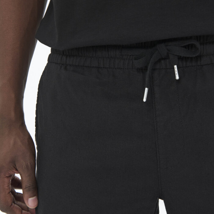 Matinique - Matinique - Barton | Hør shorts Black