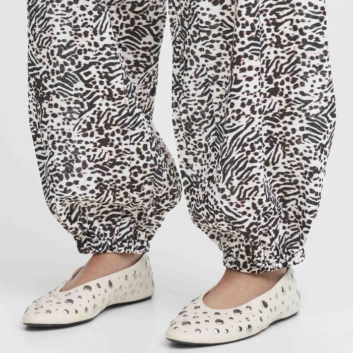 Pulz Jeans ( Dame )  - PULZ - PZJILL WIDE PANT | BUKSER SMALL ANIMAL