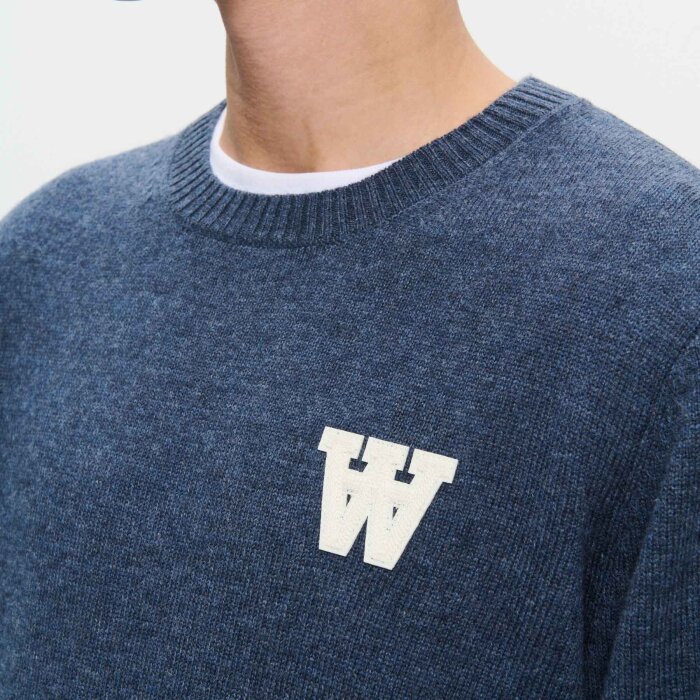 Double A by Wood Wood - Wood Wood - Tay sweater | Strik Outer Space