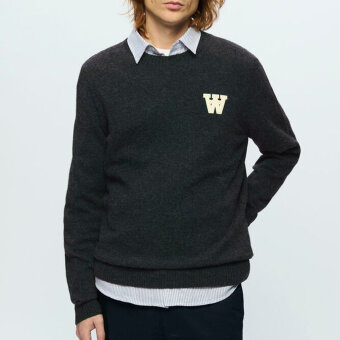 Double A by Wood Wood - Wood Wood - Tay sweater | Strik Black Beauty