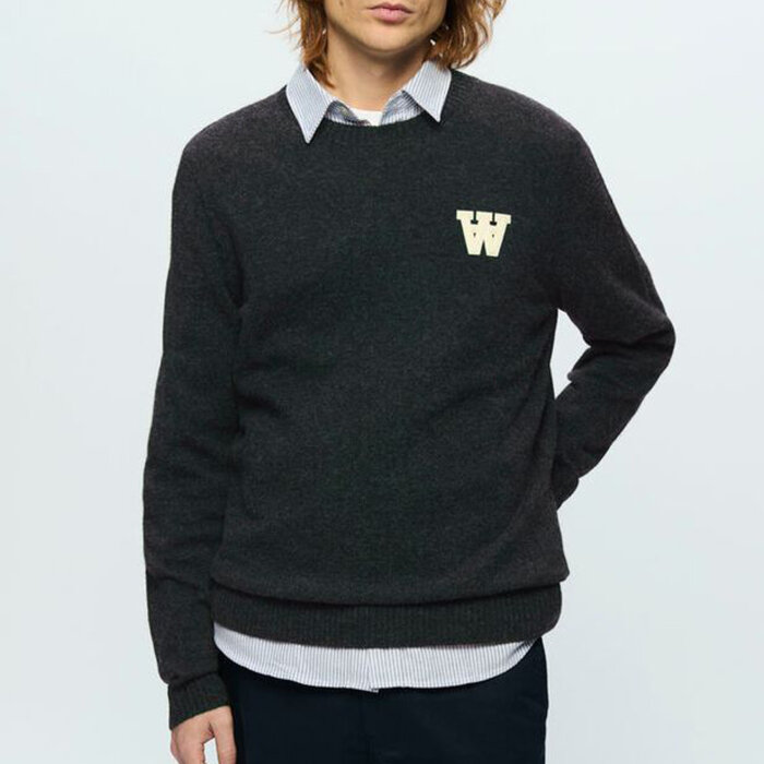 Double A by Wood Wood - Wood Wood - Tay sweater | Strik Black Beauty