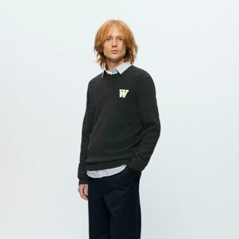 Double A by Wood Wood - Wood Wood - Tay sweater | Strik Black Beauty