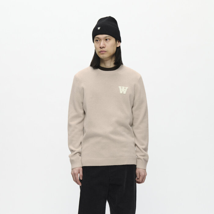 Double A by Wood Wood - Wood Wood - Tay sweater | Strik Moonstruck