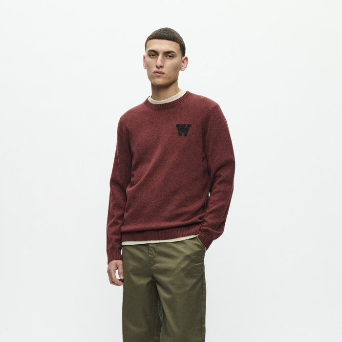 Double A by Wood Wood - Wood Wood - Tay sweater | Strik Dekadent Chocolate mel