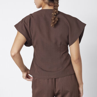 Sisters Point ( Dame ) - SISTERS POINT - GEVELA-VE2 | VEST BROWN