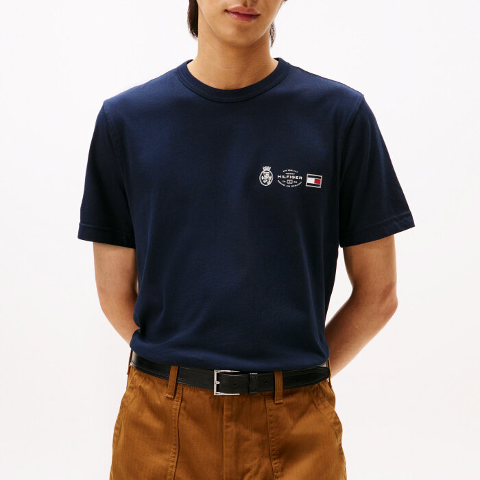 Tommy Hilfiger  - Tommy Hilfiger - Small crest outline tee | T-shirt Desert Sky