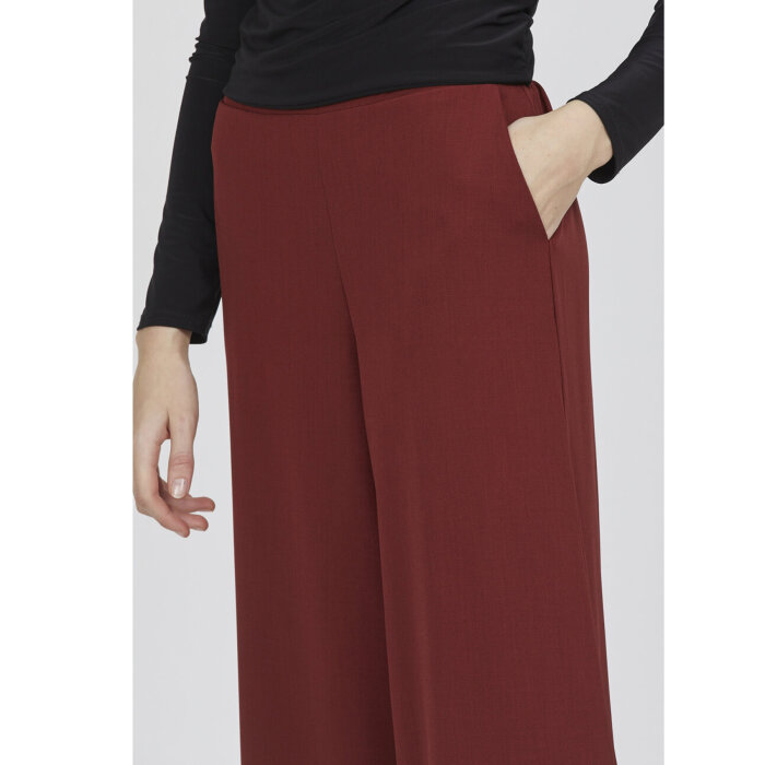 Sisters Point ( Dame ) - SISTERS POINT - NYLA-PA | BUKSER D. BORDEAUX