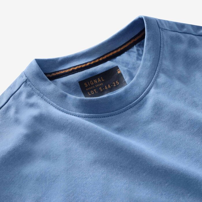 Signal - Signal - Dean chest print tee | T-shirt Calm Blue Mel.