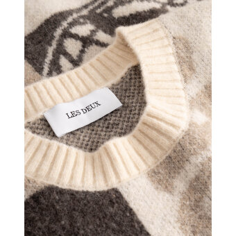 LES DEUX - Les Deux - Globe crewneck knit | Strik Dark Sand