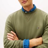 Tommy Hilfiger - Tommy Hilfiger - Seasonal fleece crew neck | Sweatshirt Battle Green Tommy Hilfiger - Tommy Hilfiger - Seasonal fleece crew neck | Sweatshirt Battle Green