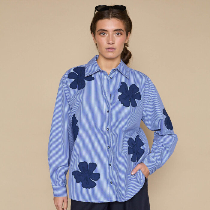 Love&divine ( Dame ) - LOVE&DIVINE - LOVE1499 | SKJORTE BLUE FLOWER