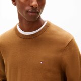 Tommy Hilfiger  - Tommy Hilfiger - Essential cotton crew neck | Strik Highland Khaki