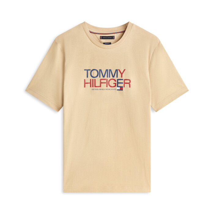 Tommy Hilfiger  - Tommy Hilfiger - TH Brand love big text tee | T-shirt Sandalwood 