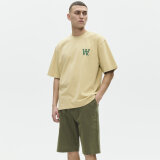 Double A by Wood Wood - Wood Wood - Liam AAchest tee | T-shirt Pale Olive Double A by Wood Wood - Wood Wood - Liam AAchest tee | T-shirt Pale Olive