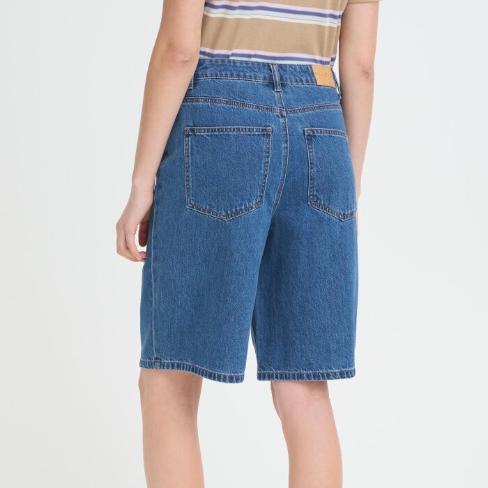 Pulz Jeans ( Dame )  - PULZ - PZBRIDGET | SHORTS MEDIUM BLUE DENIM