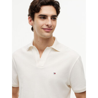 Tommy Hilfiger  - Tommy Hilfiger - V neck crepe classic polo | Polo T-shurt Ivory Petal