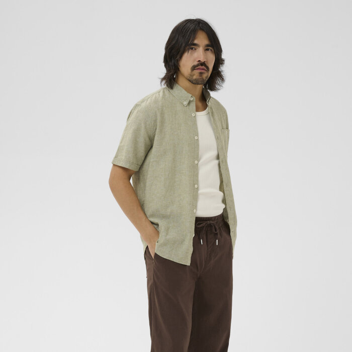Matinique - Matinique - Trostol shirt hør | K/Æ Hørskjorte Capulet Olive