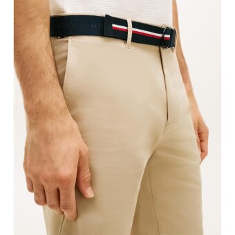 Tommy Hilfiger  - Tommy Hilfiger - DENTON 9.5 TWILL SAND | Shorts Sandalwood