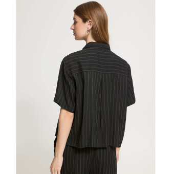 ICHI ( Dame ) - ICHI - IHFIENNA SH | SKJORTE BLACK AND WHITE STRIPE