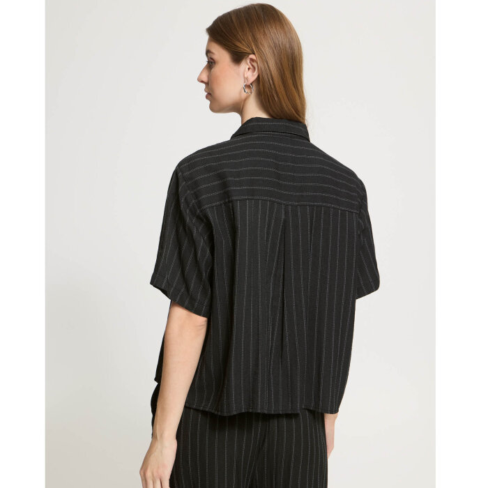 ICHI ( Dame ) - ICHI - IHFIENNA SH | SKJORTE BLACK AND WHITE STRIPE