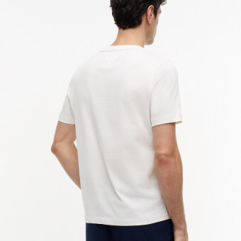 Tommy Hilfiger  - TH Summer chest graphic tee