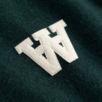 Double A by Wood Wood - Wood Wood - Tay sweater | Strik Ponderosa Pine