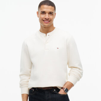 Tommy Hilfiger  - Tommy Hilfiger - Reg Essential Fleece | sweatshirt Ivory Petal
