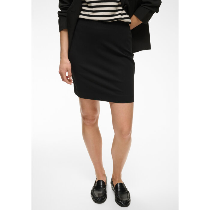 Part Two - PART TWO - CORINNEPW SK | NEDERDEL BLACK