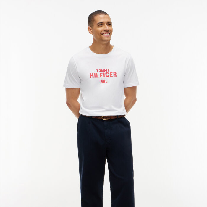 Tommy Hilfiger  - Tommy Hilfiger - Brand love stack tee | T-shirt White