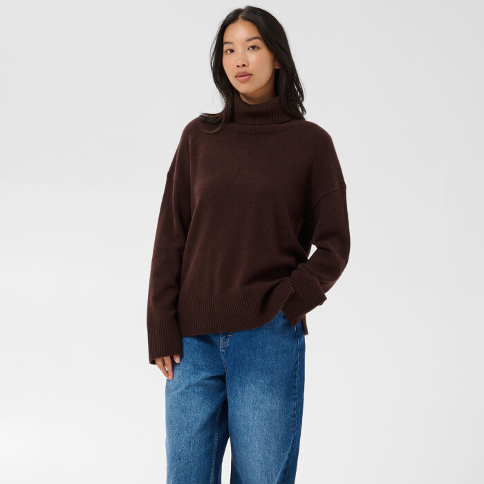 Part Two - PART TWO - CORINEPW PULLOVER | STRIK MOLE